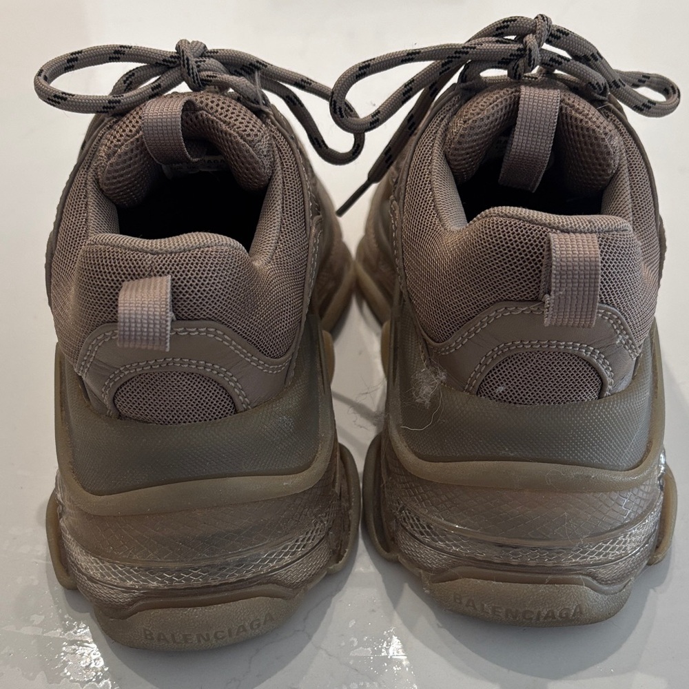 Balenciaga Womens Taupe Sneakers - Picture 5 of 8